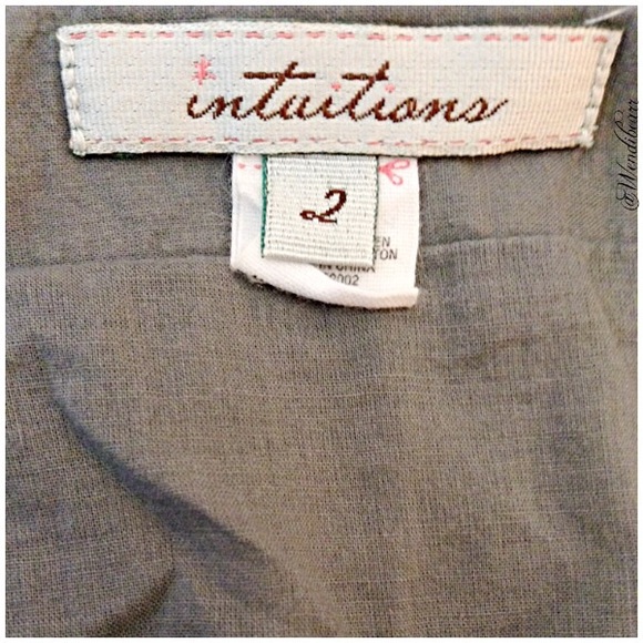 Like new! Floral skirt perfect for warm weather - Picture 4 of 5